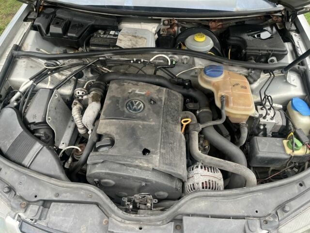 Сірий Фольксваген Пассат, об'ємом двигуна 1.9 л та пробігом 300 тис. км за 1300 $, фото 6 на Automoto.ua