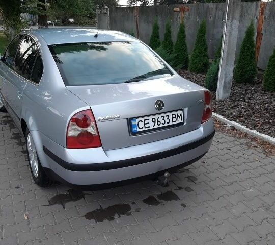 Сірий Фольксваген Пассат, об'ємом двигуна 2 л та пробігом 300 тис. км за 3400 $, фото 1 на Automoto.ua