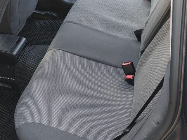 Серый Фольксваген Пассат, объемом двигателя 1.9 л и пробегом 360 тыс. км за 1500 $, фото 11 на Automoto.ua