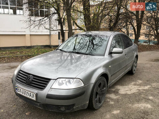 Серый Фольксваген Пассат, объемом двигателя 1.8 л и пробегом 410 тыс. км за 3000 $, фото 2 на Automoto.ua