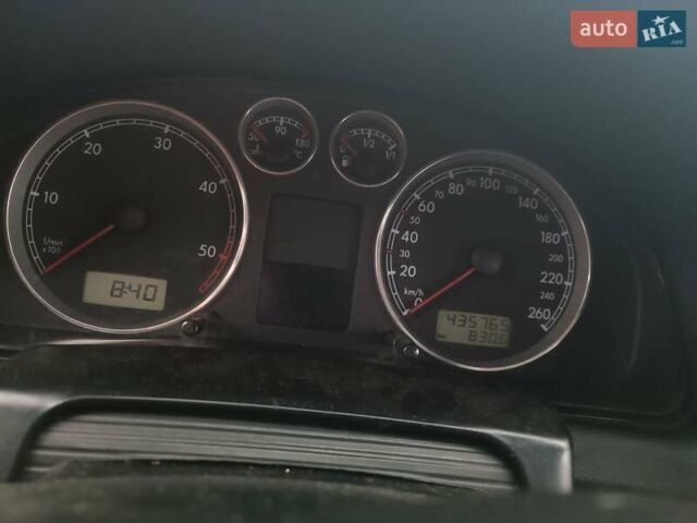 Сірий Фольксваген Пассат, об'ємом двигуна 1.9 л та пробігом 436 тис. км за 3000 $, фото 9 на Automoto.ua