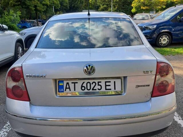 Серый Фольксваген Пассат, объемом двигателя 1.8 л и пробегом 230 тыс. км за 3800 $, фото 1 на Automoto.ua