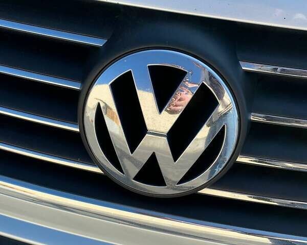 Фольксваген Пассат 2001 у Львові на Automoto.ua Сірий Фольксваген Пассат, об'ємом двигуна 1.6 л та пробігом 200 тис. км за 3800 $, фото 33 на Automoto.ua
