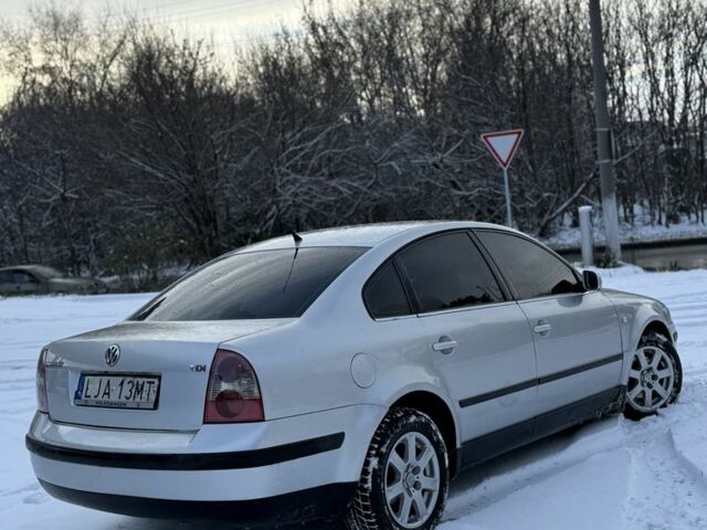 Серый Фольксваген Пассат, объемом двигателя 1.9 л и пробегом 320 тыс. км за 1700 $, фото 6 на Automoto.ua