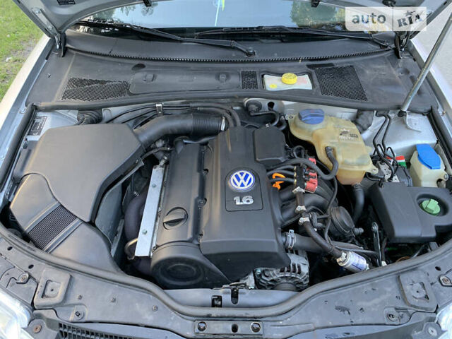 Серый Фольксваген Пассат, объемом двигателя 1.6 л и пробегом 233 тыс. км за 5399 $, фото 25 на Automoto.ua