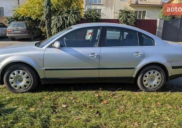 Серый Фольксваген Пассат, объемом двигателя 1.6 л и пробегом 145 тыс. км за 4800 $, фото 6 на Automoto.ua