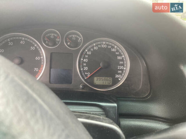 Серый Фольксваген Пассат, объемом двигателя 1.78 л и пробегом 396 тыс. км за 3800 $, фото 11 на Automoto.ua