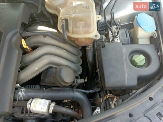 Серый Фольксваген Пассат, объемом двигателя 2 л и пробегом 280 тыс. км за 5500 $, фото 2 на Automoto.ua