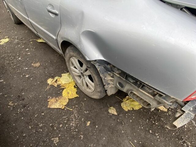 Серый Фольксваген Пассат, объемом двигателя 2.8 л и пробегом 20 тыс. км за 2600 $, фото 2 на Automoto.ua