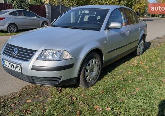 Серый Фольксваген Пассат, объемом двигателя 1.6 л и пробегом 145 тыс. км за 4800 $, фото 4 на Automoto.ua