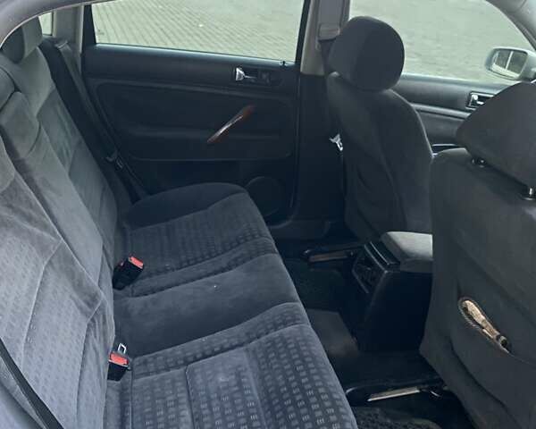 Серый Фольксваген Пассат, объемом двигателя 1.78 л и пробегом 362 тыс. км за 4400 $, фото 8 на Automoto.ua