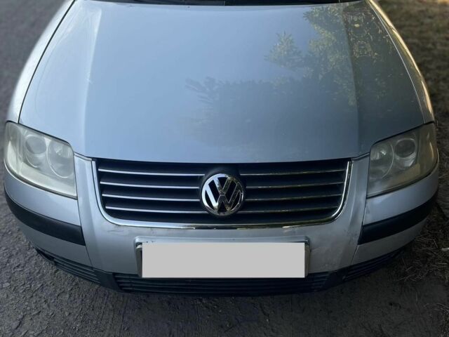 Серый Фольксваген Пассат, объемом двигателя 1.9 л и пробегом 368 тыс. км за 3300 $, фото 1 на Automoto.ua