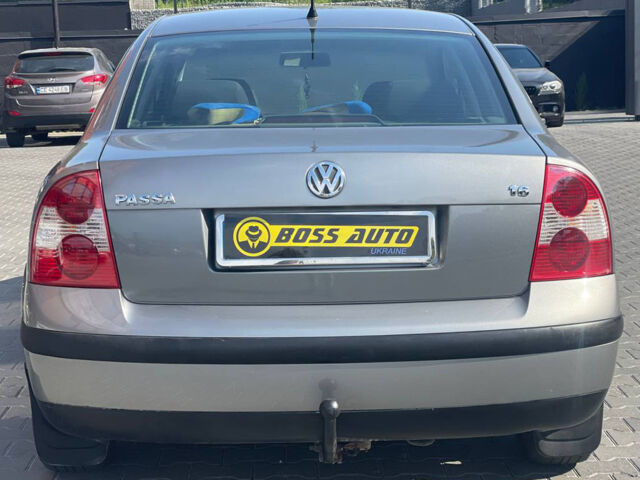 Серый Фольксваген Пассат, объемом двигателя 1.6 л и пробегом 209 тыс. км за 4600 $, фото 4 на Automoto.ua