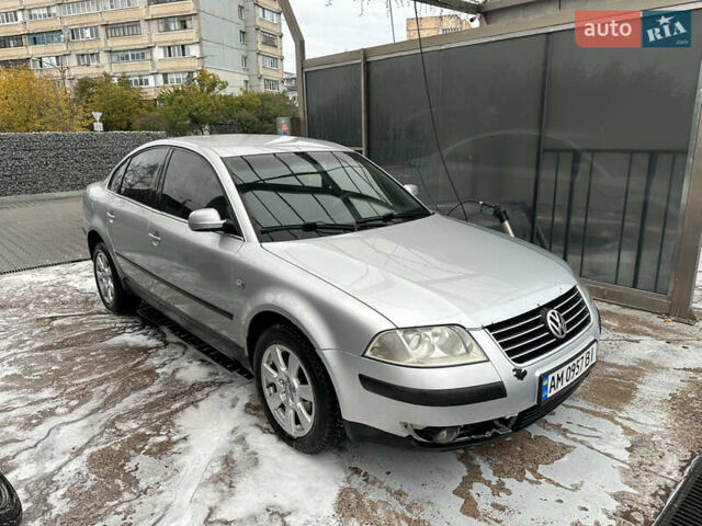 Серый Фольксваген Пассат, объемом двигателя 1.9 л и пробегом 428 тыс. км за 3800 $, фото 3 на Automoto.ua