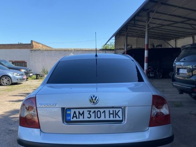 Серый Фольксваген Пассат, объемом двигателя 1.6 л и пробегом 267 тыс. км за 5200 $, фото 5 на Automoto.ua