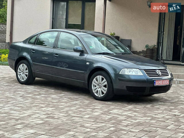 Сірий Фольксваген Пассат, об'ємом двигуна 1.6 л та пробігом 143 тис. км за 5300 $, фото 16 на Automoto.ua