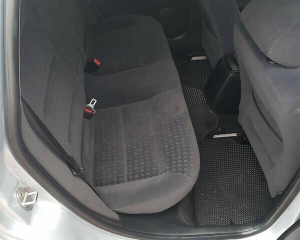 Серый Фольксваген Пассат, объемом двигателя 1.98 л и пробегом 163 тыс. км за 4950 $, фото 25 на Automoto.ua