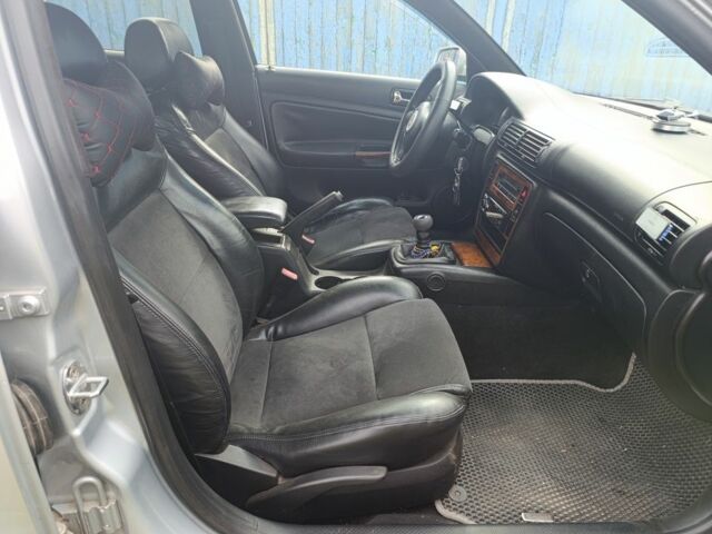 Серый Фольксваген Пассат, объемом двигателя 1.8 л и пробегом 344 тыс. км за 4400 $, фото 7 на Automoto.ua