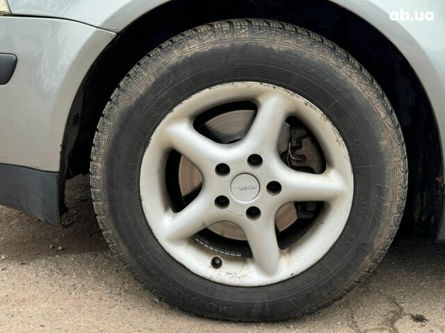 Серый Фольксваген Пассат, объемом двигателя 1.9 л и пробегом 460 тыс. км за 5090 $, фото 10 на Automoto.ua