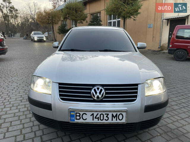 Серый Фольксваген Пассат, объемом двигателя 1.6 л и пробегом 200 тыс. км за 4300 $, фото 3 на Automoto.ua