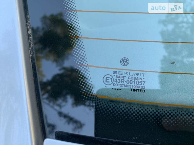 Серый Фольксваген Пассат, объемом двигателя 1.6 л и пробегом 233 тыс. км за 5399 $, фото 30 на Automoto.ua