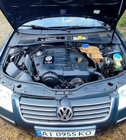 Серый Фольксваген Пассат, объемом двигателя 1.9 л и пробегом 224 тыс. км за 4800 $, фото 6 на Automoto.ua