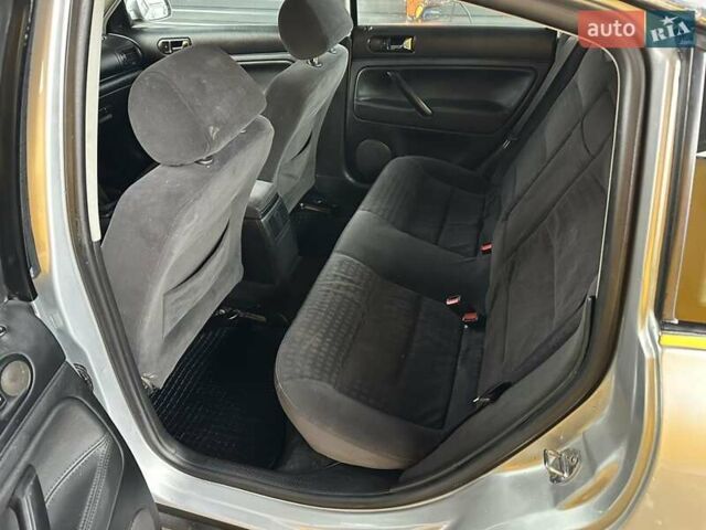 Серый Фольксваген Пассат, объемом двигателя 1.9 л и пробегом 386 тыс. км за 3999 $, фото 13 на Automoto.ua