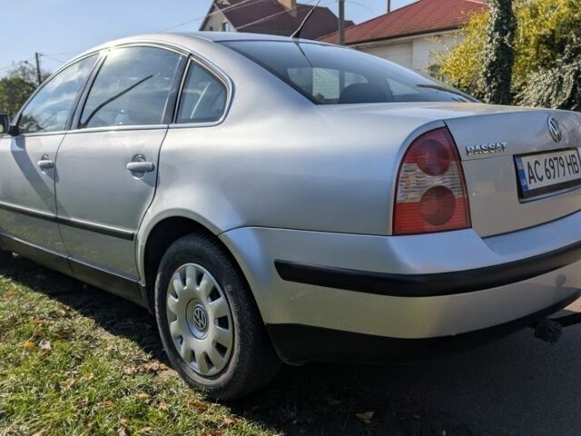 Серый Фольксваген Пассат, объемом двигателя 1.6 л и пробегом 145 тыс. км за 4800 $, фото 4 на Automoto.ua