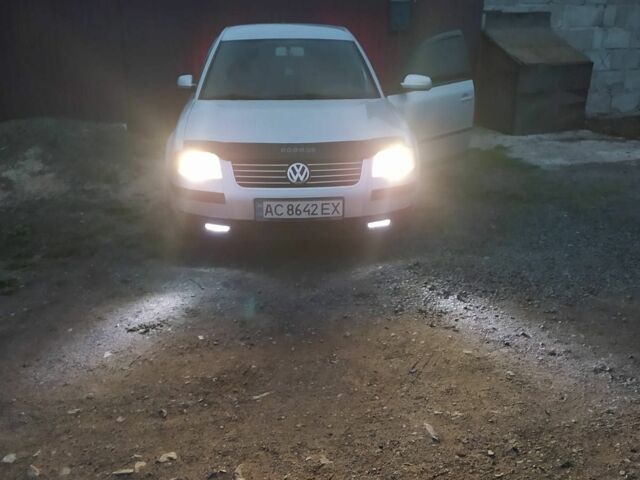 Серый Фольксваген Пассат, объемом двигателя 1.9 л и пробегом 400 тыс. км за 5300 $, фото 1 на Automoto.ua