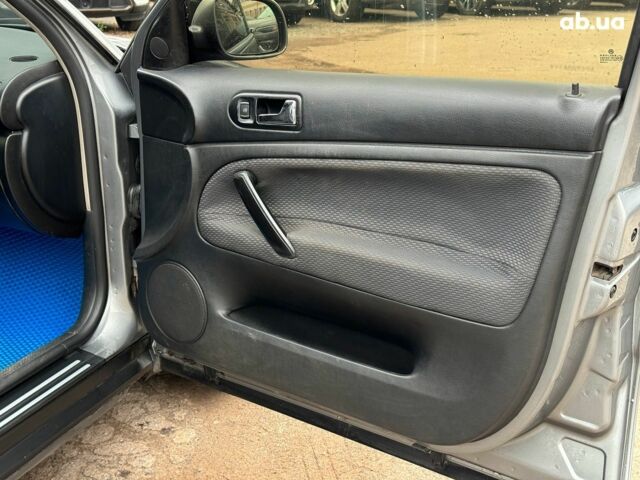 Серый Фольксваген Пассат, объемом двигателя 1.9 л и пробегом 460 тыс. км за 5090 $, фото 20 на Automoto.ua