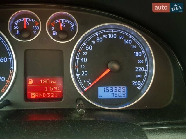 Серый Фольксваген Пассат, объемом двигателя 1.98 л и пробегом 163 тыс. км за 4950 $, фото 17 на Automoto.ua