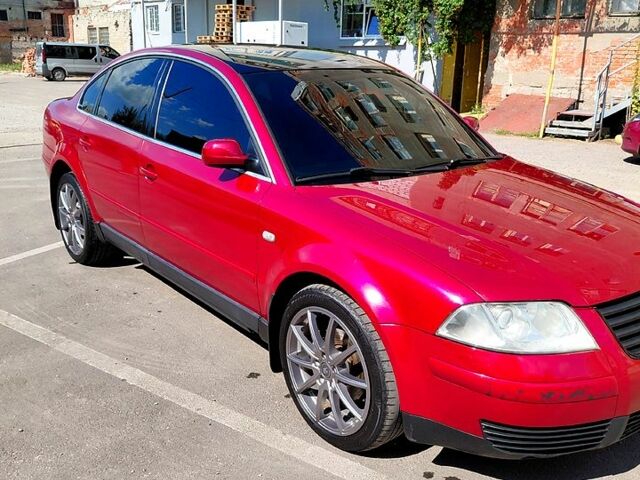 Сірий Фольксваген Пассат, об'ємом двигуна 1.5 л та пробігом 303 тис. км за 4500 $, фото 2 на Automoto.ua