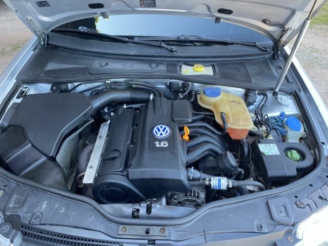 Серый Фольксваген Пассат, объемом двигателя 1.6 л и пробегом 267 тыс. км за 5200 $, фото 7 на Automoto.ua