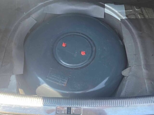 Серый Фольксваген Пассат, объемом двигателя 2.8 л и пробегом 300 тыс. км за 3500 $, фото 6 на Automoto.ua