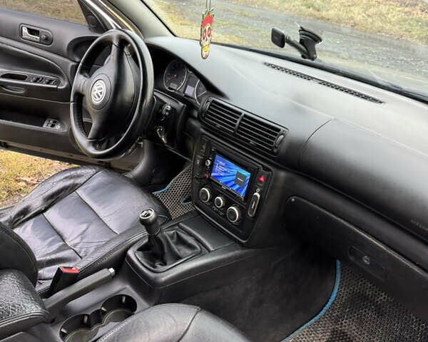 Серый Фольксваген Пассат, объемом двигателя 1.8 л и пробегом 440 тыс. км за 3199 $, фото 34 на Automoto.ua