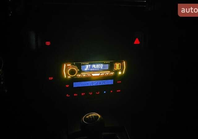 Серый Фольксваген Пассат, объемом двигателя 1.9 л и пробегом 333 тыс. км за 4750 $, фото 17 на Automoto.ua