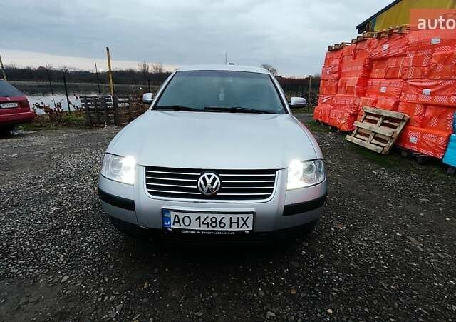 Серый Фольксваген Пассат, объемом двигателя 1.9 л и пробегом 333 тыс. км за 4750 $, фото 15 на Automoto.ua