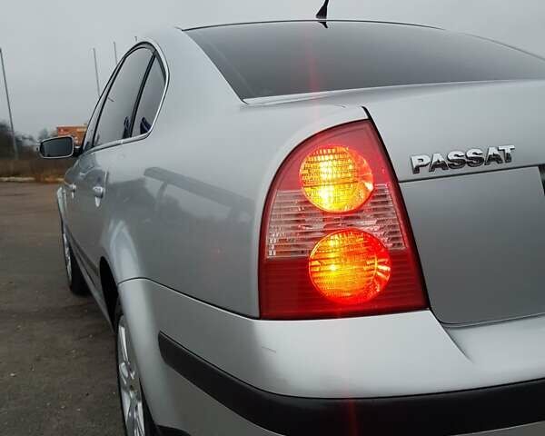 Серый Фольксваген Пассат, объемом двигателя 1.98 л и пробегом 163 тыс. км за 4950 $, фото 7 на Automoto.ua