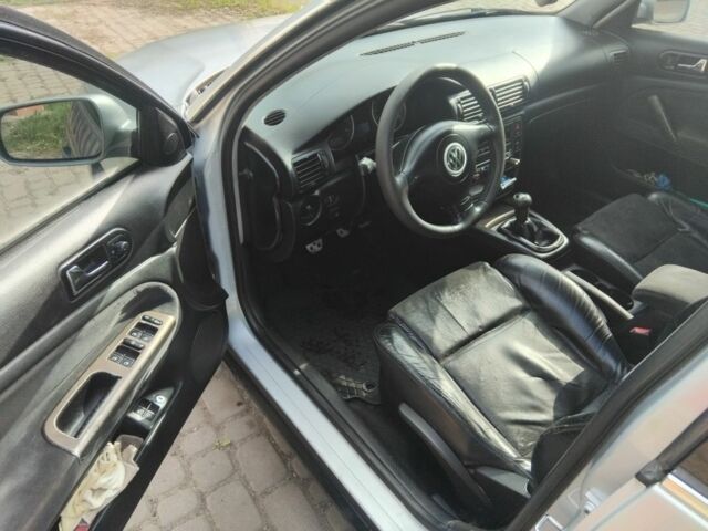 Серый Фольксваген Пассат, объемом двигателя 0 л и пробегом 263 тыс. км за 3800 $, фото 4 на Automoto.ua