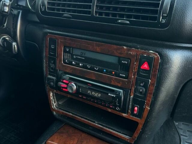 Серый Фольксваген Пассат, объемом двигателя 2.8 л и пробегом 330 тыс. км за 3899 $, фото 15 на Automoto.ua