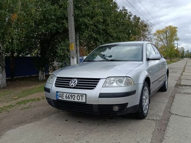 Серый Фольксваген Пассат, объемом двигателя 2 л и пробегом 400 тыс. км за 3700 $, фото 1 на Automoto.ua