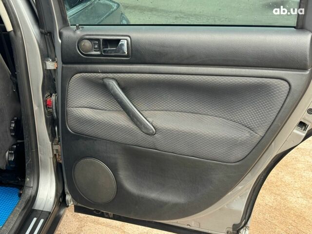 Серый Фольксваген Пассат, объемом двигателя 1.9 л и пробегом 460 тыс. км за 5090 $, фото 19 на Automoto.ua