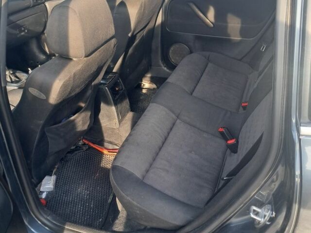 Сірий Фольксваген Пассат, об'ємом двигуна 1.9 л та пробігом 360 тис. км за 4500 $, фото 4 на Automoto.ua