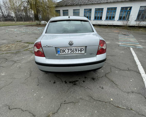 Сірий Фольксваген Пассат, об'ємом двигуна 1.78 л та пробігом 250 тис. км за 4300 $, фото 7 на Automoto.ua
