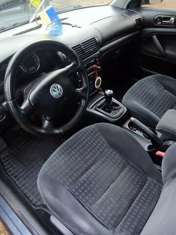 Сірий Фольксваген Пассат, об'ємом двигуна 1.9 л та пробігом 230 тис. км за 4800 $, фото 6 на Automoto.ua