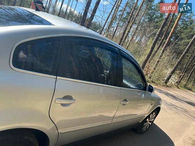 Сірий Фольксваген Пассат, об'ємом двигуна 1.78 л та пробігом 273 тис. км за 3800 $, фото 10 на Automoto.ua