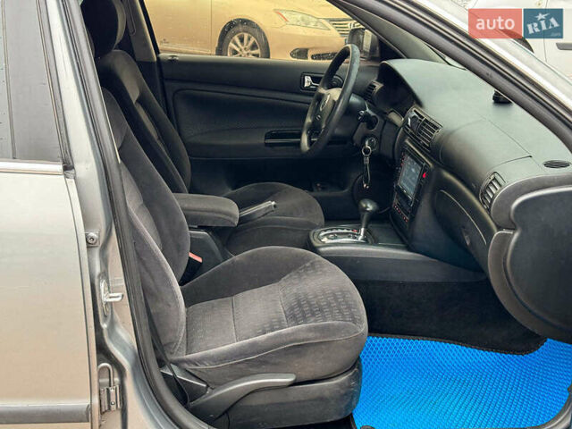 Серый Фольксваген Пассат, объемом двигателя 1.9 л и пробегом 460 тыс. км за 5090 $, фото 21 на Automoto.ua