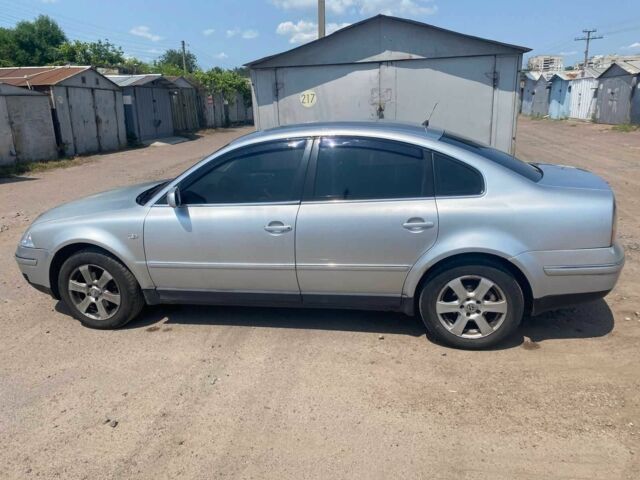 Серый Фольксваген Пассат, объемом двигателя 2.8 л и пробегом 300 тыс. км за 3500 $, фото 9 на Automoto.ua