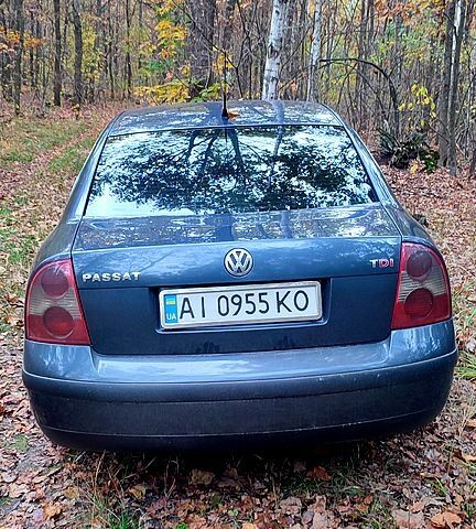 Серый Фольксваген Пассат, объемом двигателя 1.9 л и пробегом 224 тыс. км за 4800 $, фото 5 на Automoto.ua