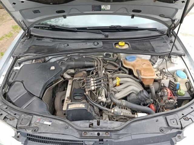 Серый Фольксваген Пассат, объемом двигателя 2 л и пробегом 400 тыс. км за 3700 $, фото 7 на Automoto.ua